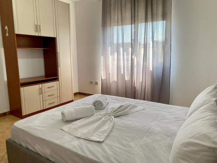 Roel Apartments Shkodra Center Esterno foto
