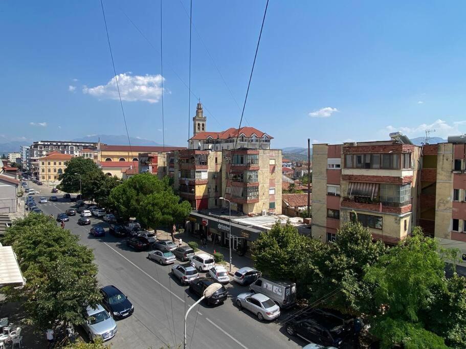 Roel Apartments Shkodra Center Esterno foto